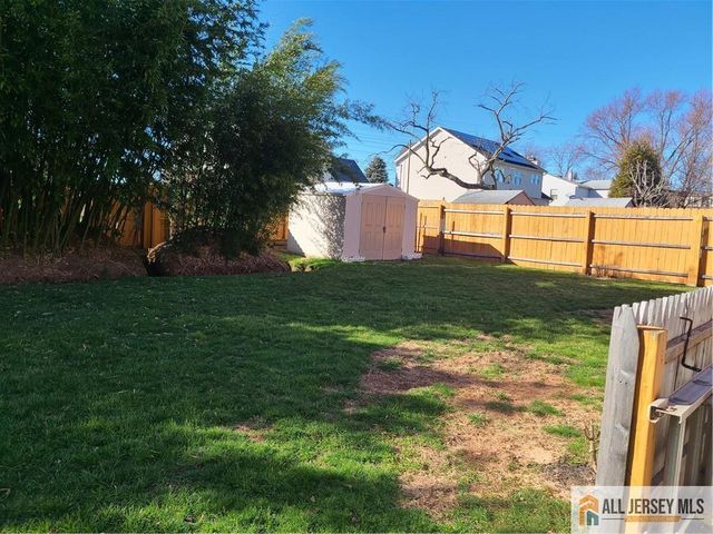 23 Coolidge Avenue, Edison, NJ 08837