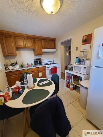 23 Coolidge Avenue, Edison, NJ 08837