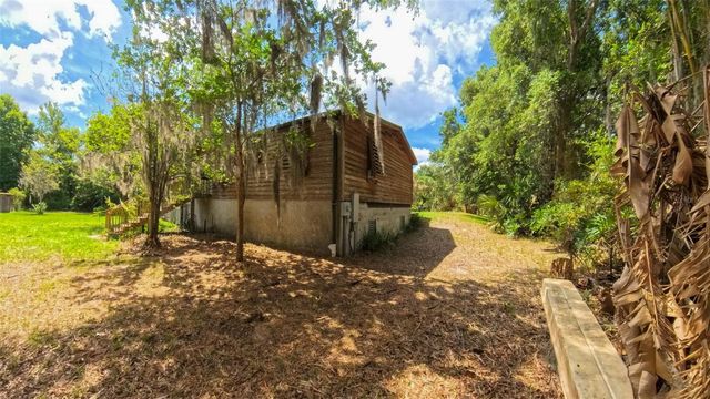 2501 GATOR LANE, Groveland, FL 34736