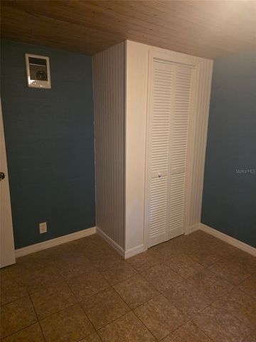 2501 GATOR LANE, Groveland, FL 34736