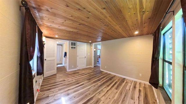 2501 GATOR LANE, Groveland, FL 34736