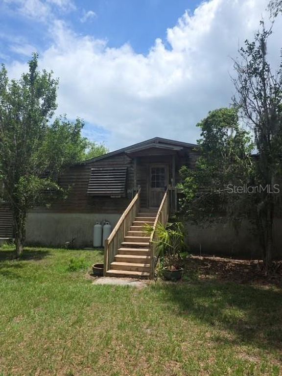 2501 GATOR LANE, Groveland, FL 34736