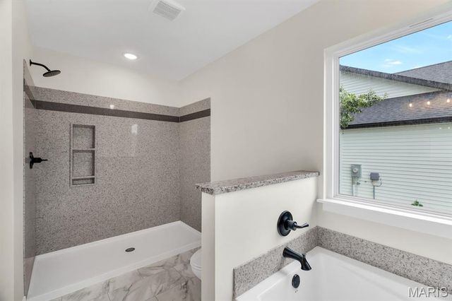 1501 Guilford Place, Troy, IL 62294
