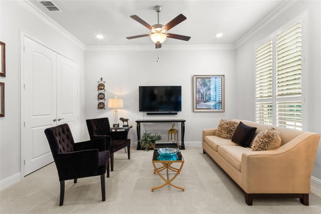 1810 Birds Fort Trail, Arlington, TX 76005