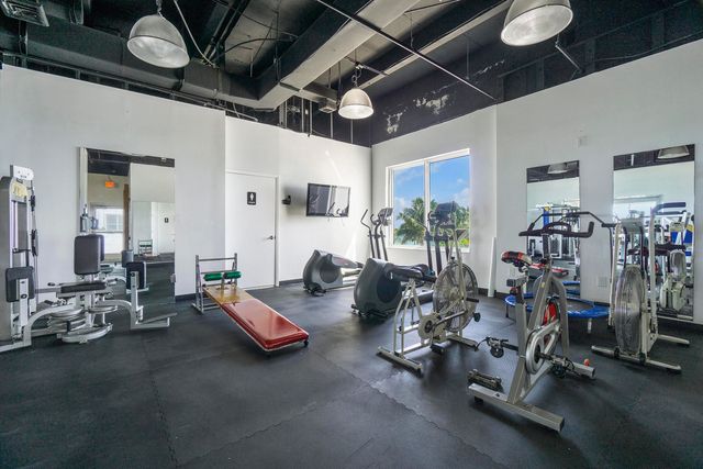 2751 S Ocean Drive 602s, Hollywood, FL 33019