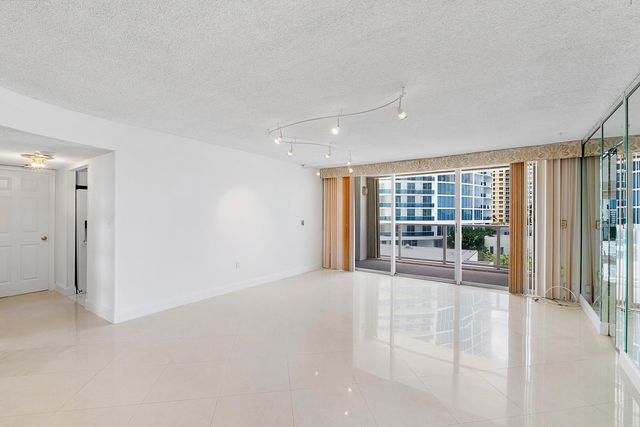2751 S Ocean Drive 602s, Hollywood, FL 33019