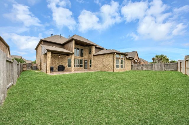 2202 Texoma Bend Lane, Friendswood, TX 77546