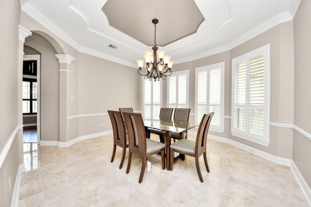 2202 Texoma Bend Lane, Friendswood, TX 77546