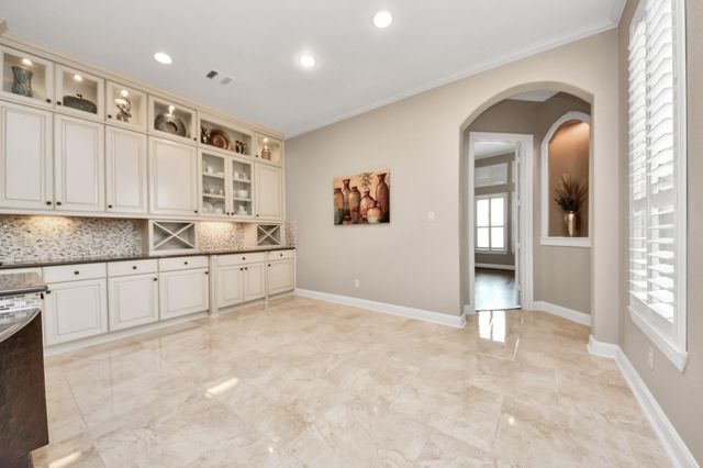2202 Texoma Bend Lane, Friendswood, TX 77546