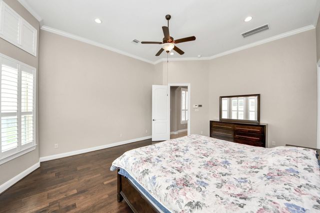 2202 Texoma Bend Lane, Friendswood, TX 77546