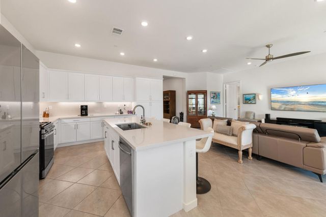 3449 Via Leonardo, Palm Desert, CA 92260