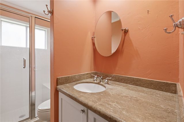 1122 Westover Street, College Station, TX 77840