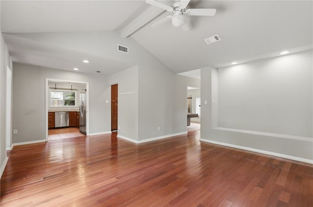 1122 Westover Street, College Station, TX 77840