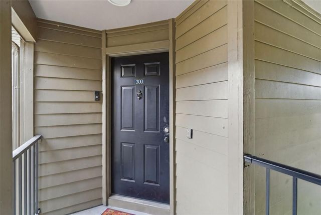 420 SUMMIT RIDGE PLACE 300, Longwood, FL 32779