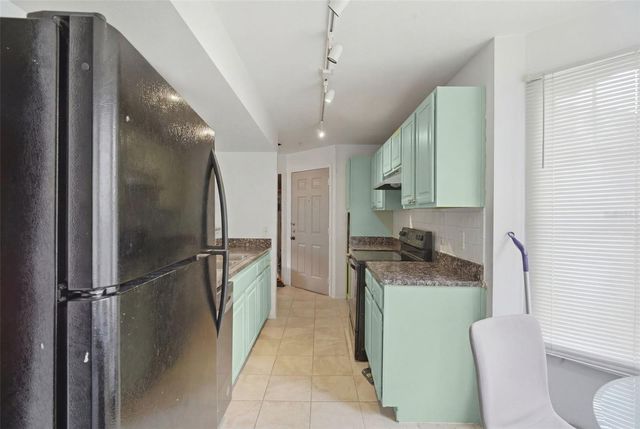 420 SUMMIT RIDGE PLACE 300, Longwood, FL 32779