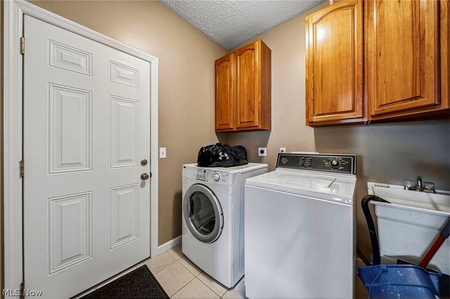 1860 Rockefeller Road, Wickliffe, OH 44092