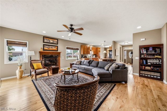 1860 Rockefeller Road, Wickliffe, OH 44092