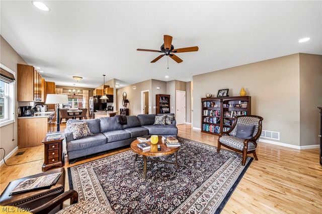 1860 Rockefeller Road, Wickliffe, OH 44092