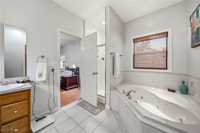 1860 Rockefeller Road, Wickliffe, OH 44092