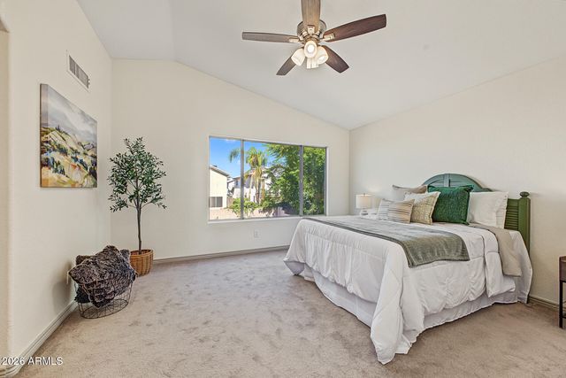 3910 E KIMBERLY Way, Phoenix, AZ 85050