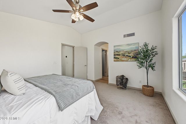 3910 E KIMBERLY Way, Phoenix, AZ 85050