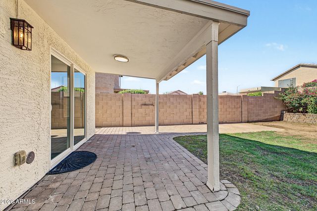 3910 E KIMBERLY Way, Phoenix, AZ 85050