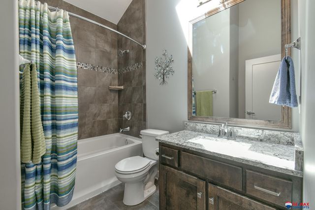 9621 S 30th Street, Lincoln, NE 68516