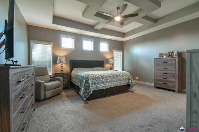 9621 S 30th Street, Lincoln, NE 68516