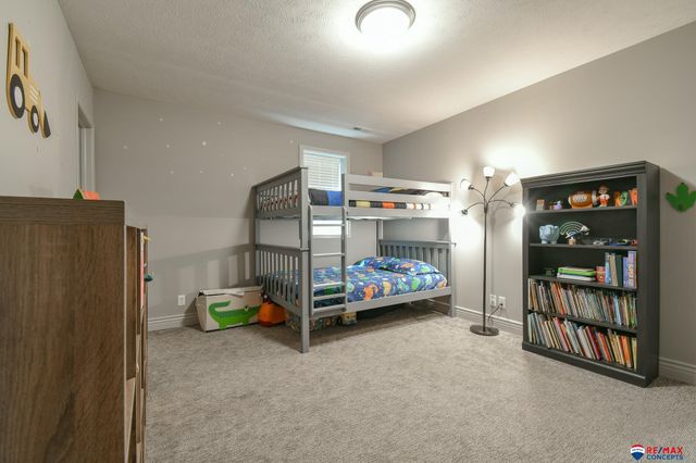 9621 S 30th Street, Lincoln, NE 68516