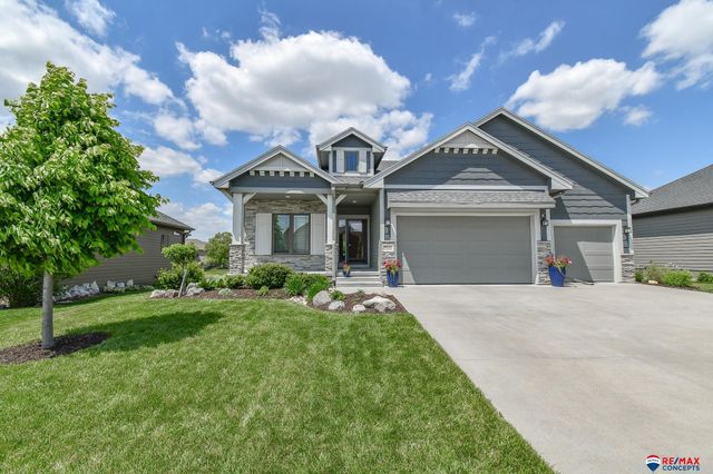 9621 S 30th Street, Lincoln, NE 68516