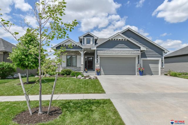 9621 S 30th Street, Lincoln, NE 68516