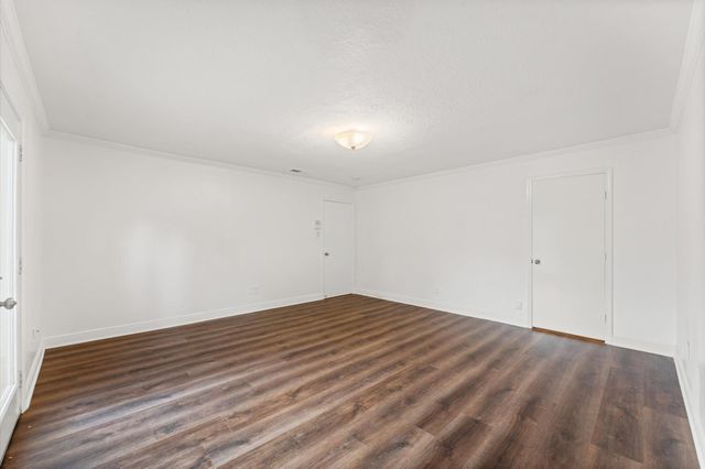 310 W Fair Harbor Lane, Houston, TX 77079