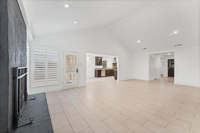 310 W Fair Harbor Lane, Houston, TX 77079