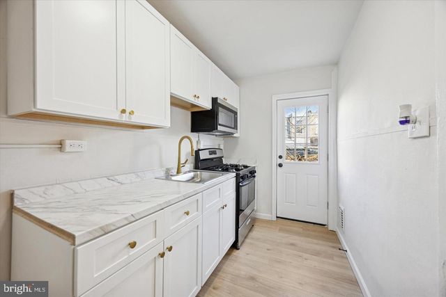 2537 S MILLICK ST, Philadelphia, PA 19142