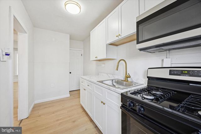 2537 S MILLICK ST, Philadelphia, PA 19142
