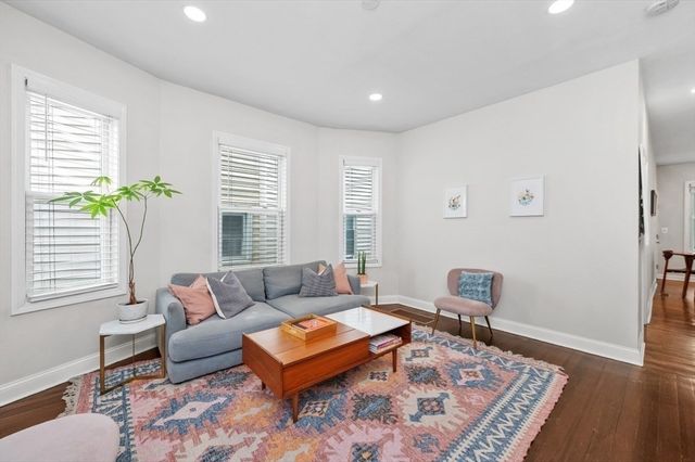 459 Meridian St 1, Boston, MA 02128