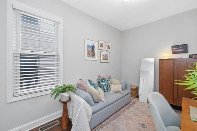 459 Meridian St 1, Boston, MA 02128
