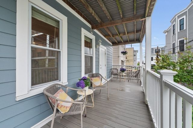 459 Meridian St 1, Boston, MA 02128
