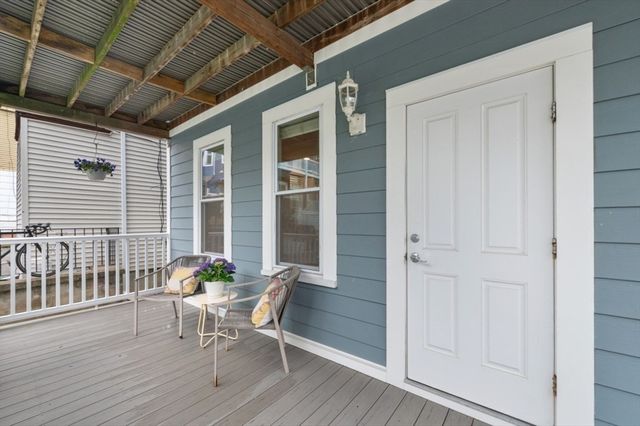 459 Meridian St 1, Boston, MA 02128