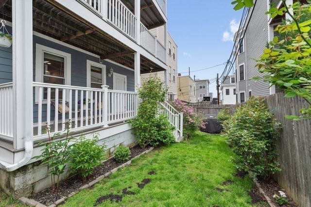 459 Meridian St 1, Boston, MA 02128