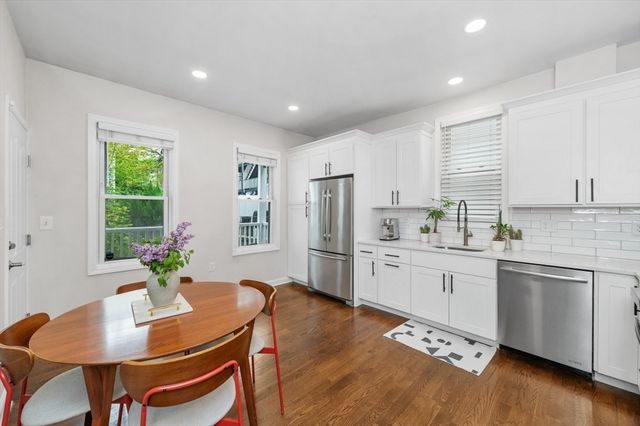 459 Meridian St 1, Boston, MA 02128