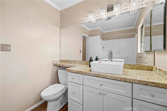 2772 E 2nd Street E2, Long Beach, CA 90803