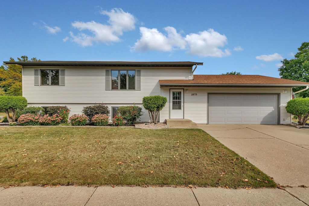 2875 Aurora Court, Saint Cloud, MN 56303