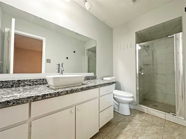 3404 Elgenwood Trail, Arlington, TX 76015