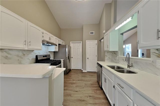 2071 Boone Place, Snellville, GA 30078