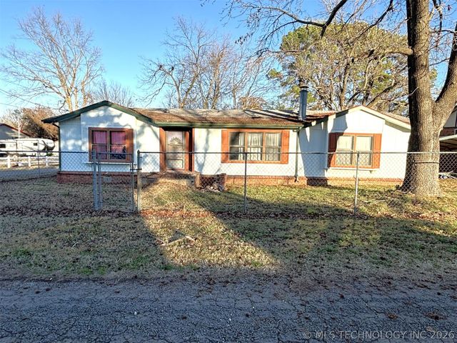 415420 E 1094, Checotah, OK 74426