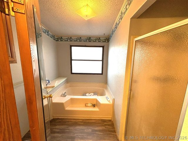 415420 E 1094, Checotah, OK 74426