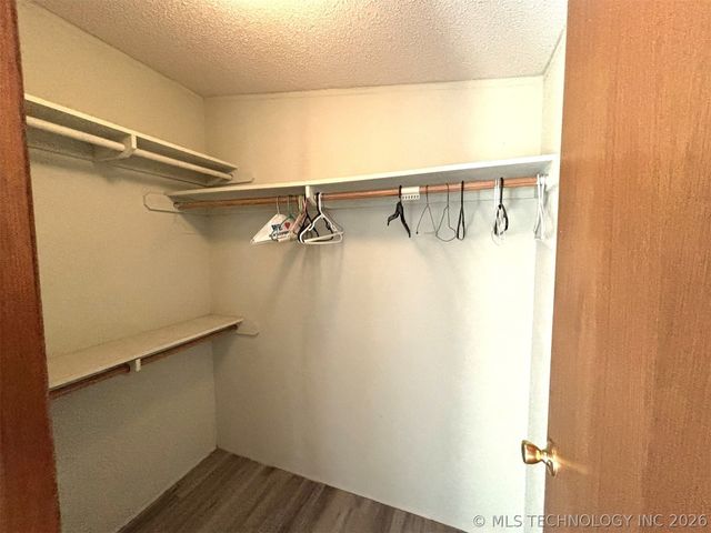 415420 E 1094, Checotah, OK 74426