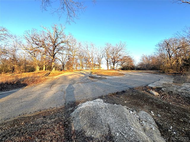 415420 E 1094, Checotah, OK 74426