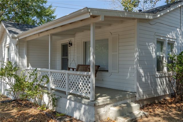 258 W Miller Street, Fayetteville, AR 72703